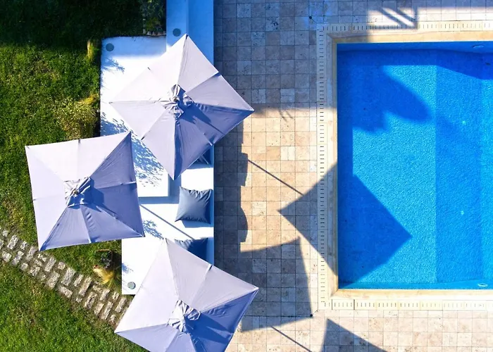 Ferenity Villa Nea Iraklitsa