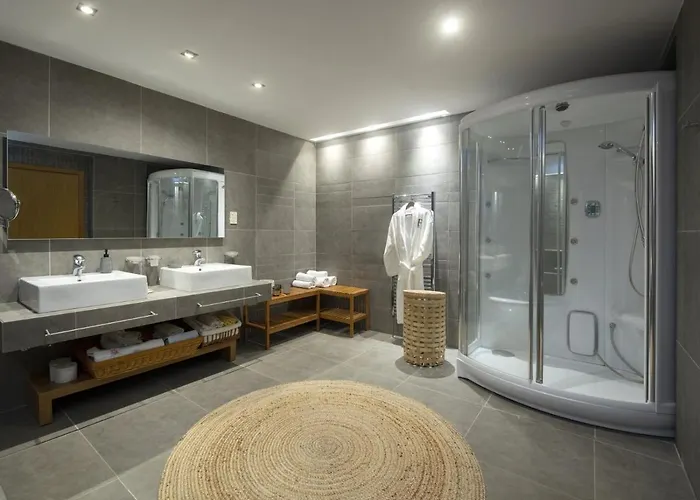 Villa Ferenity Nea Iraklitsa